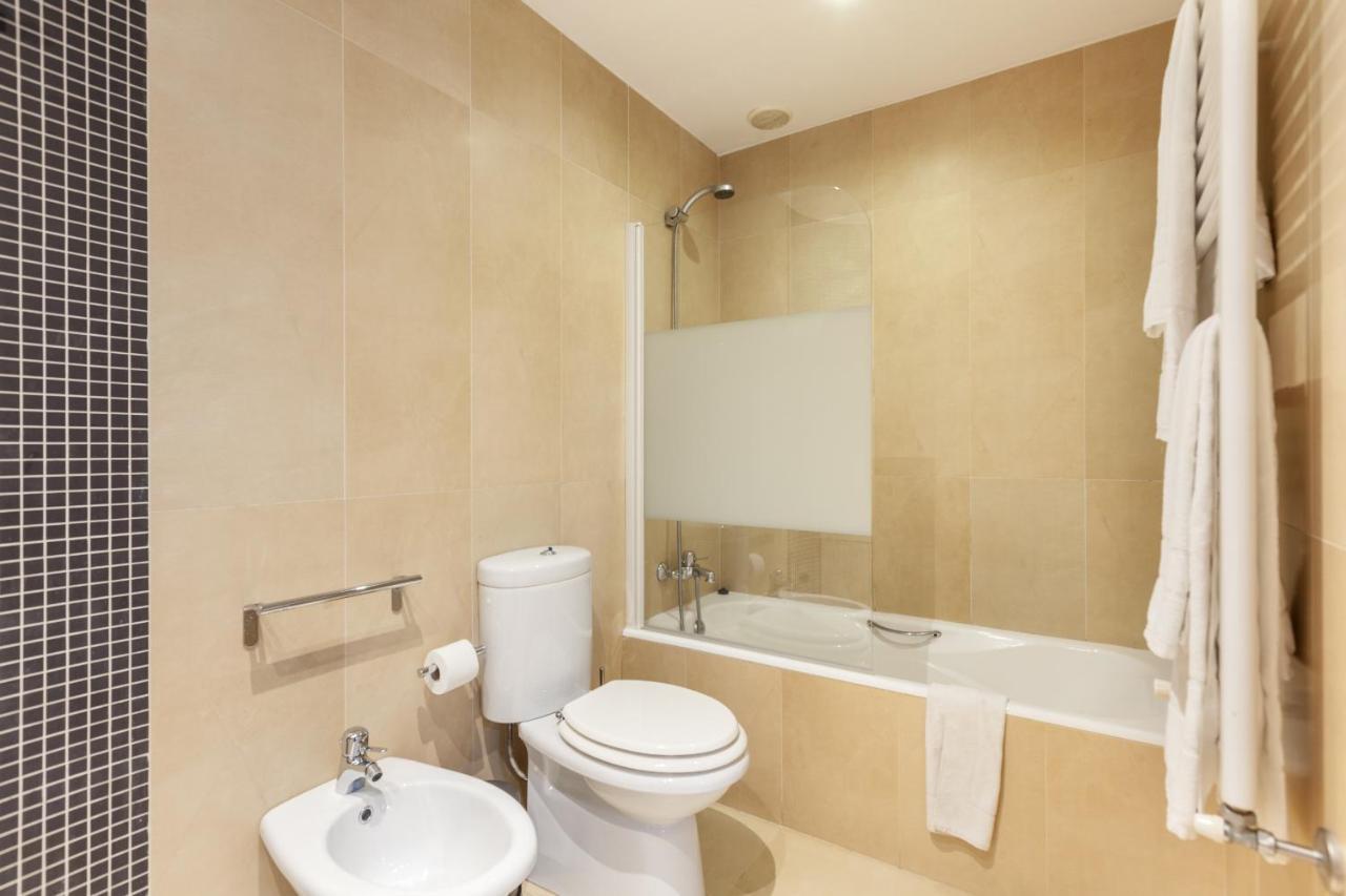 D&S - Ribeira Premium Apartments بورتو المظهر الخارجي الصورة