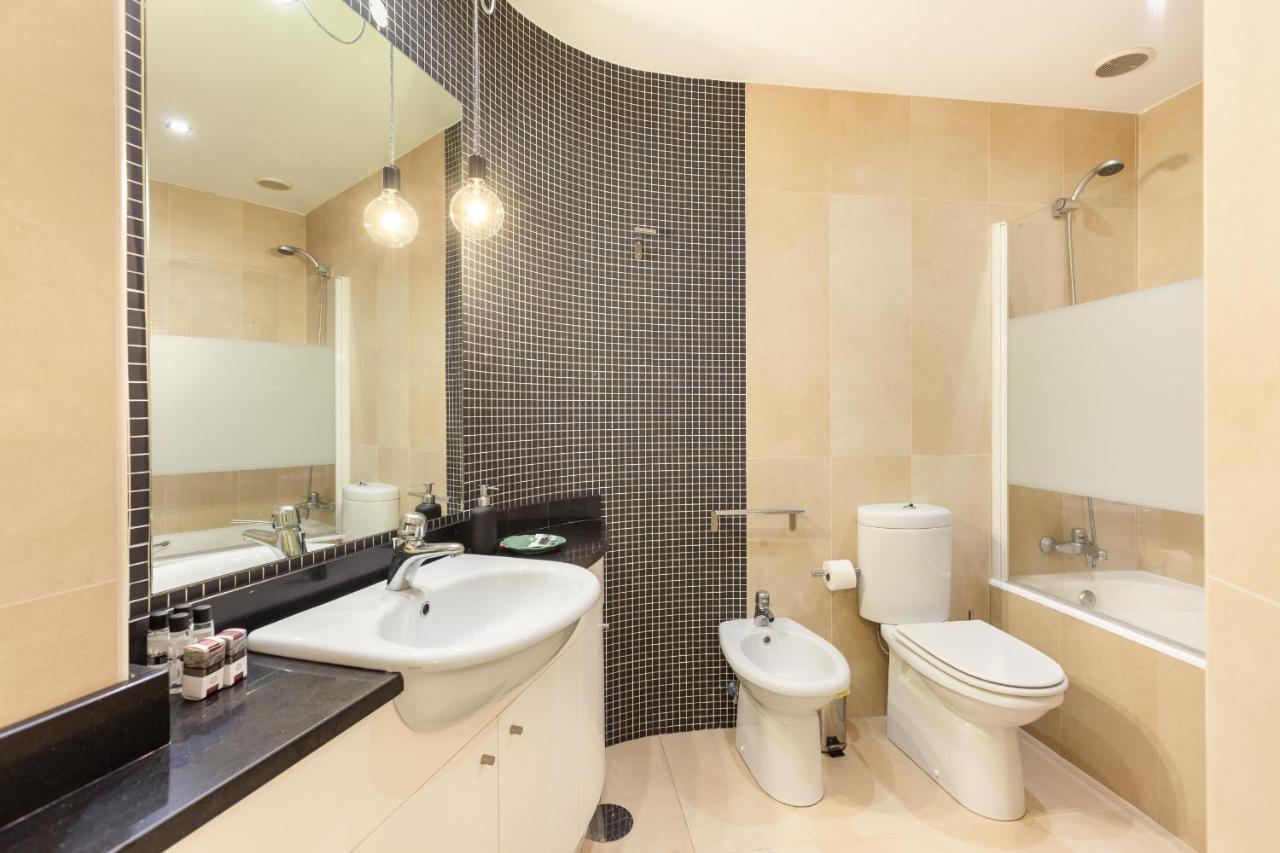 D&S - Ribeira Premium Apartments بورتو المظهر الخارجي الصورة